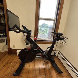 Peloton Bike – Mint Condition – Never Used