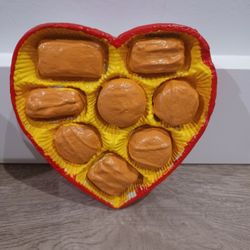 Vintage Heart Box of Chocolates Decorative Wall Art – Hand-Painted