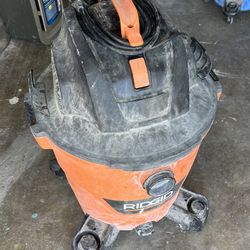 Shop VAC Rigid wet dry Vacuum