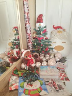 Christmas Decoration Bundle Lot