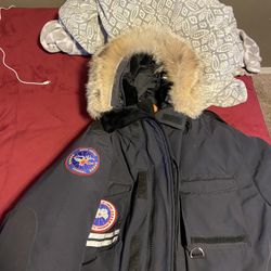 Vintage Canada Goose heavy jacket 