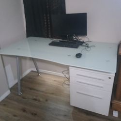 Large Glass Desk OBO 100