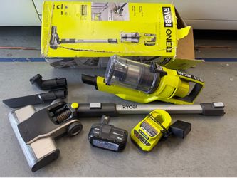 Ryobi One+18V Stick Vacuum w/4.0ah Battery