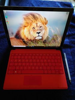 Microsof Surface Pro 4 Tablet With Keyboard, Stylus Pen and AC Adapter
