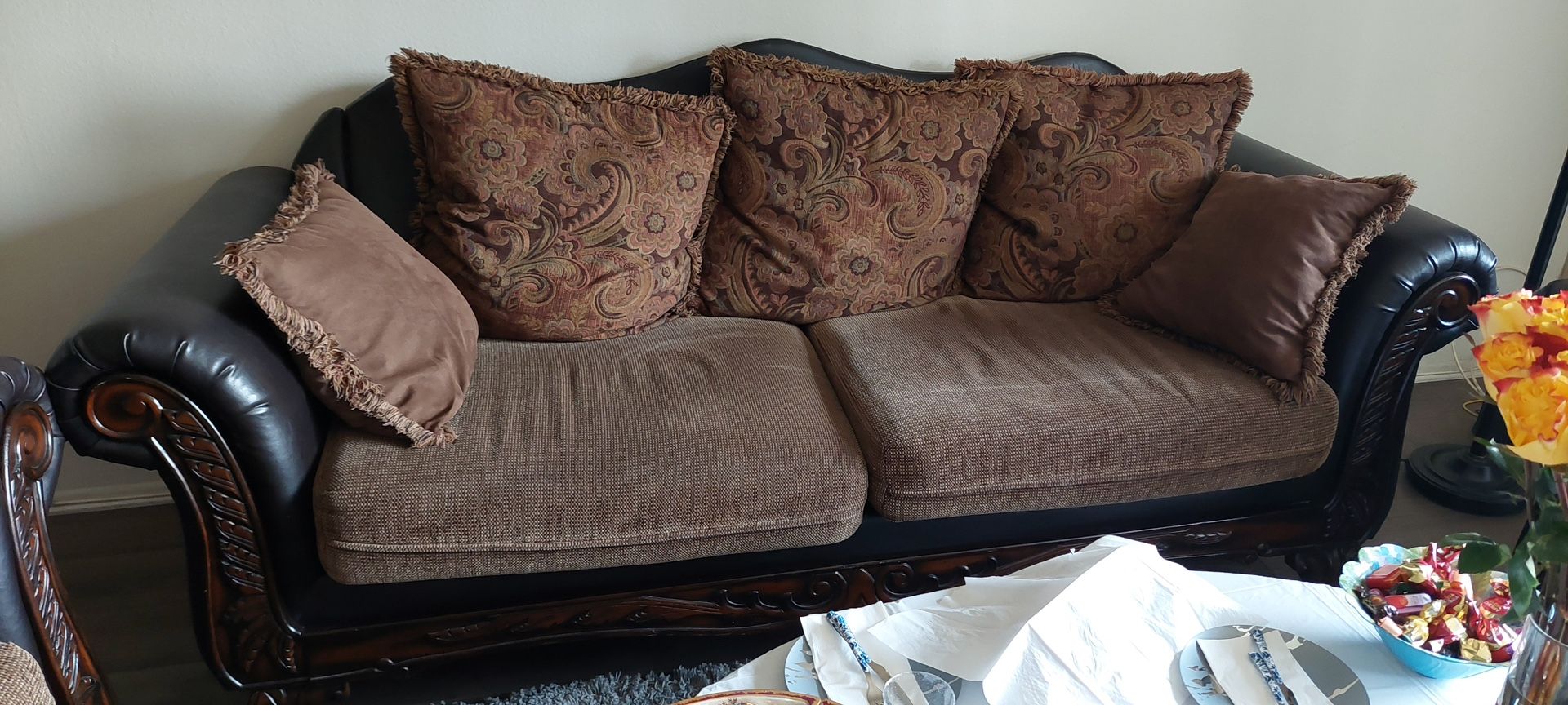 Couches And Loveseat 3 Pcs