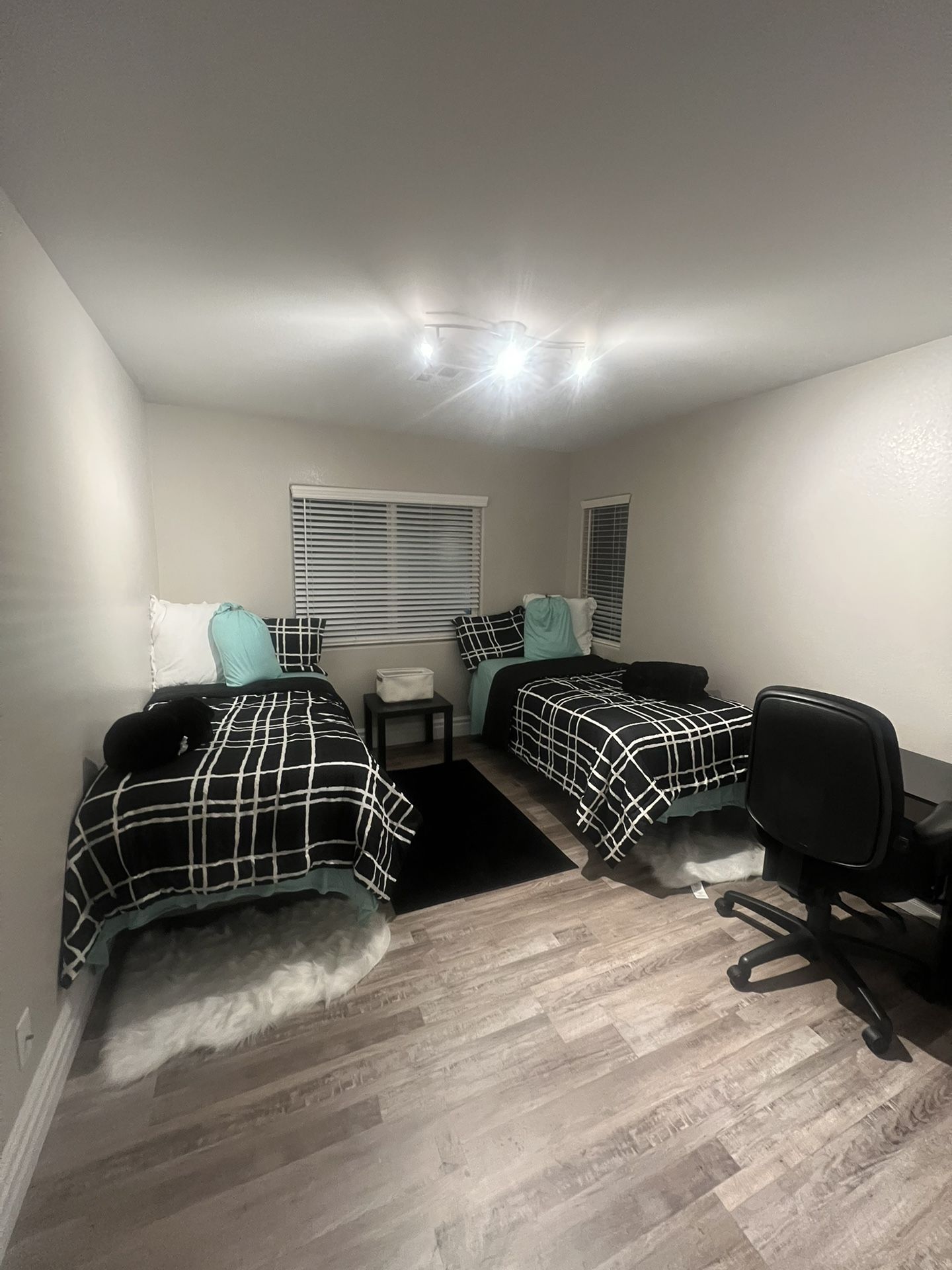 Twin Bed