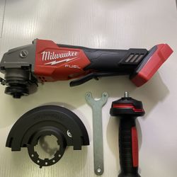 New M18 FUEL 4-1/2” / 5” GRINDER (Tool Only Solo Herramienta)