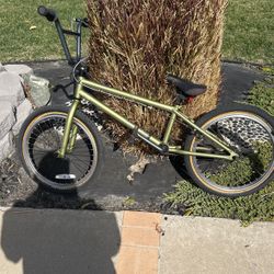 Free Agent Bmx bicycle