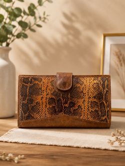 Clutch/Wallet