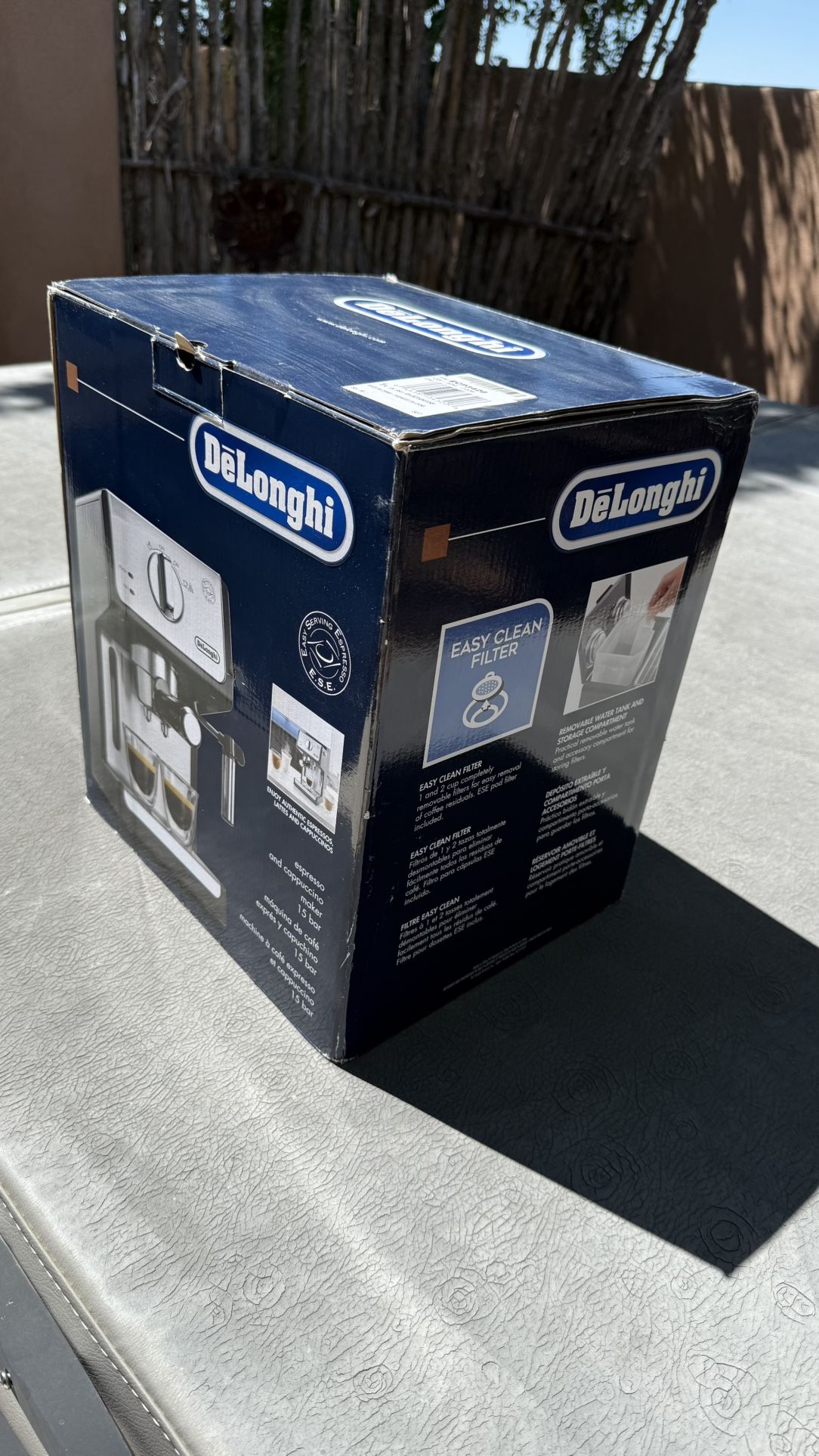 DeLonghi Espresso Machine, Metal Black ECP3420
