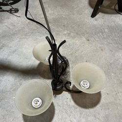 There Light Chandeliers 