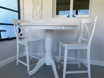 Round table