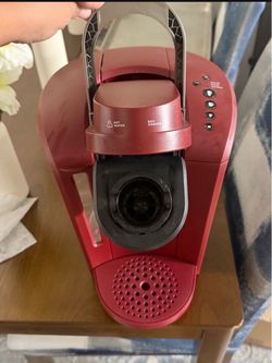 Keurig Single-Serve Coffee Maker Red