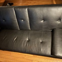 Black Futon