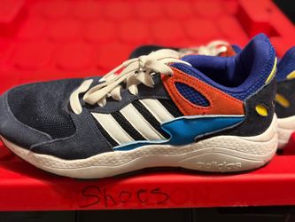 Adidas shoes youth / men’s 7 or women’s 8.5
