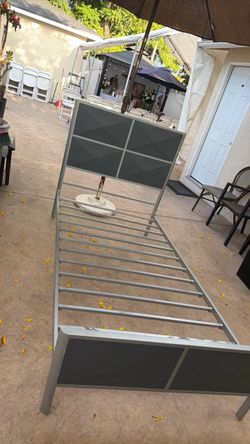 Twin bed frame
