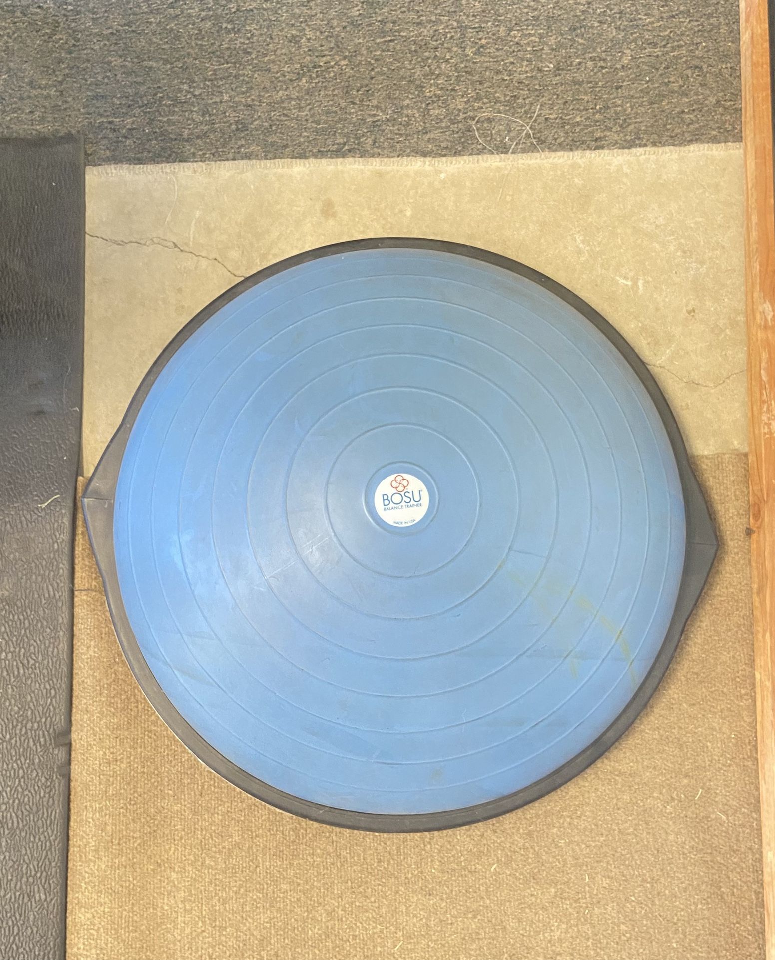 BOSU 65cm Balance Trainer 