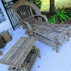 Wooden Lazy Chair With Coffee Table