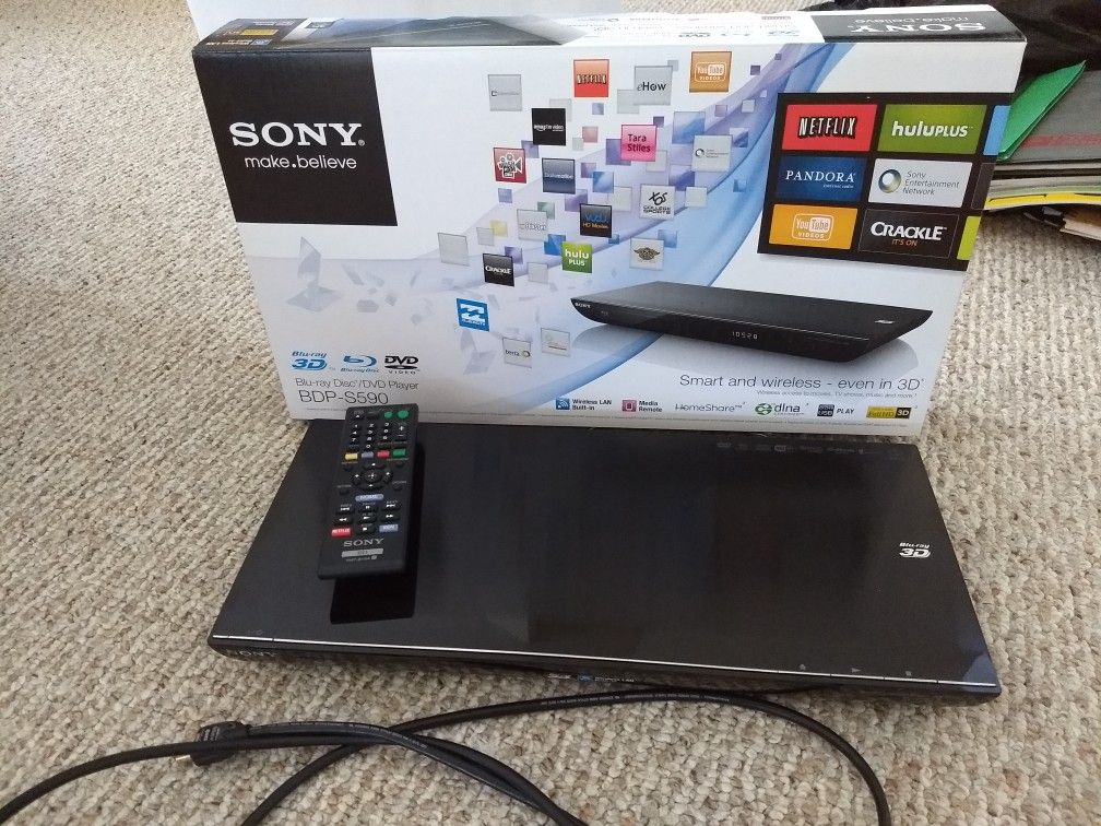 Sony BDP-S590 Blu-ray DVD player with Wi-Fi.