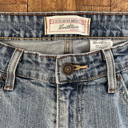 Levi’s Misses Sz 10
