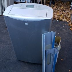 LG 14,000 BTU portable air conditioner