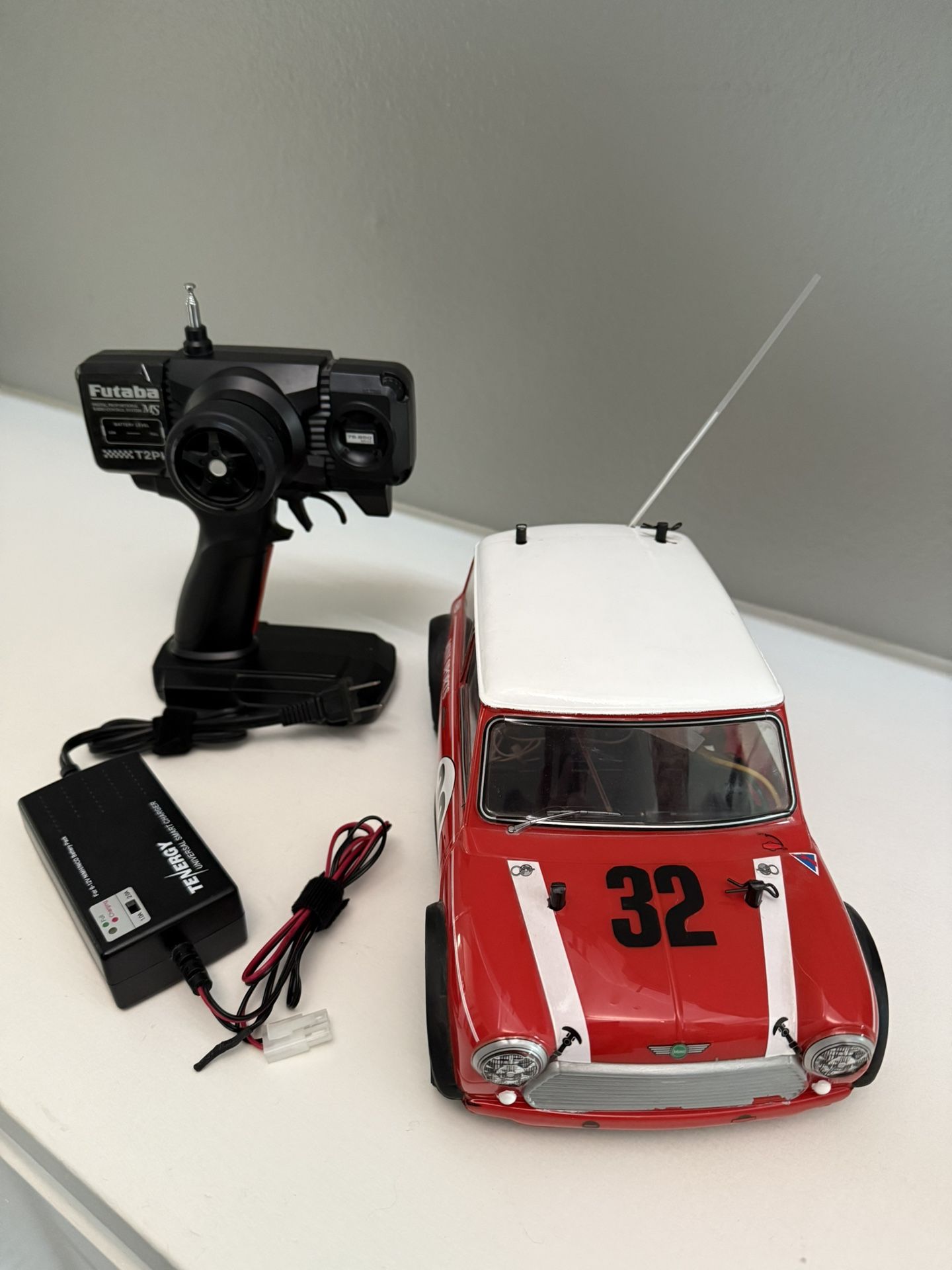 RC CAR TAMIYA 1/10 SCALE MINI COOPER M-05