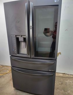 LG Refrigerator