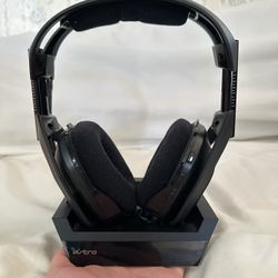 Astro A50 Wireless Gaming Headset (Gen 4) – Black (w/ Base Station)