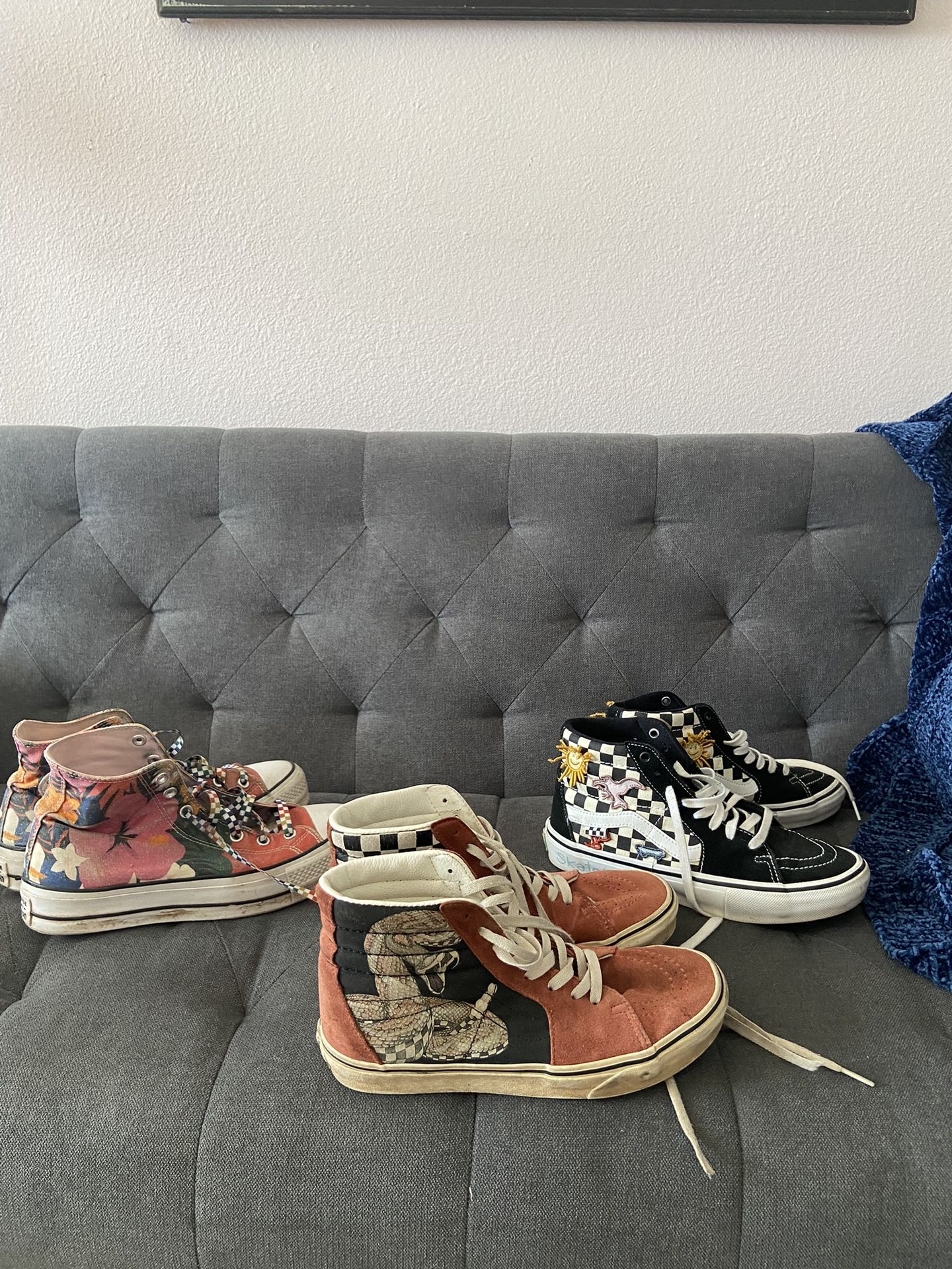Vans and Converse High Tops Shoes Men/women’s