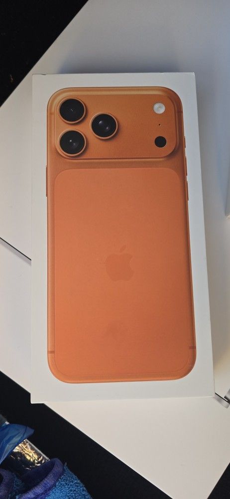 Iphone 17 Pro MAX UNLOCKED 254GB