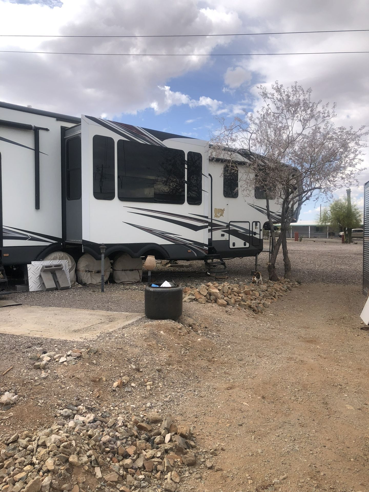 2015 Jayco Seismic Fifth Wheel Toy Hauler 3912