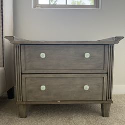 ** 2 Bedside Tables **