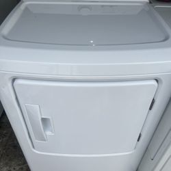 Insignia Electric Dryer 
