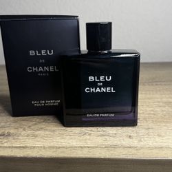 Bleu De Chanel Paris