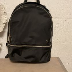  Lululemon Backpack