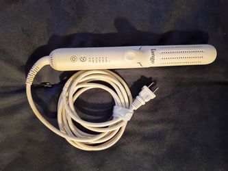 L'ange Le Duo 360° Airflow Styler, a 2-in-1 hair tool