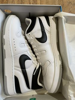 Nike Attack Sz 12 White And Black