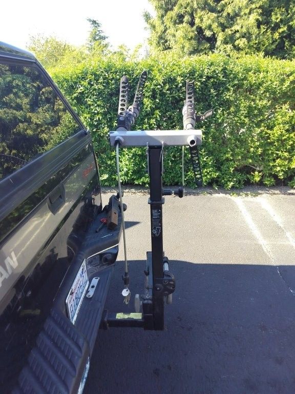 Thule Swing away 4 bike hitch