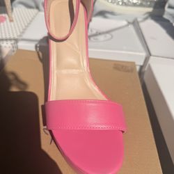 Pink Shoes… Mini Boots