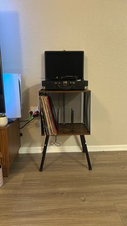 Vinyl Record Storage Stand with Turntable