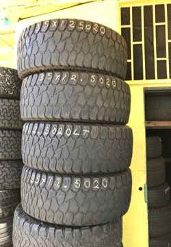 I got four tires in great condition size number 235×12/50 R 20 they are in like 40% condition