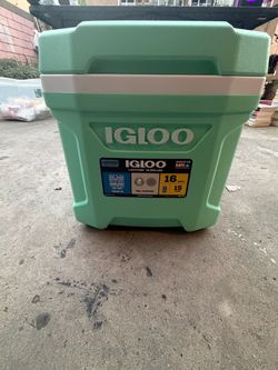 Igloo Latitude 16 Roller Cooler