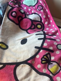 hello kitty throw blanket