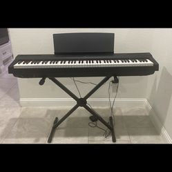 Yahama Digital Piano P-125