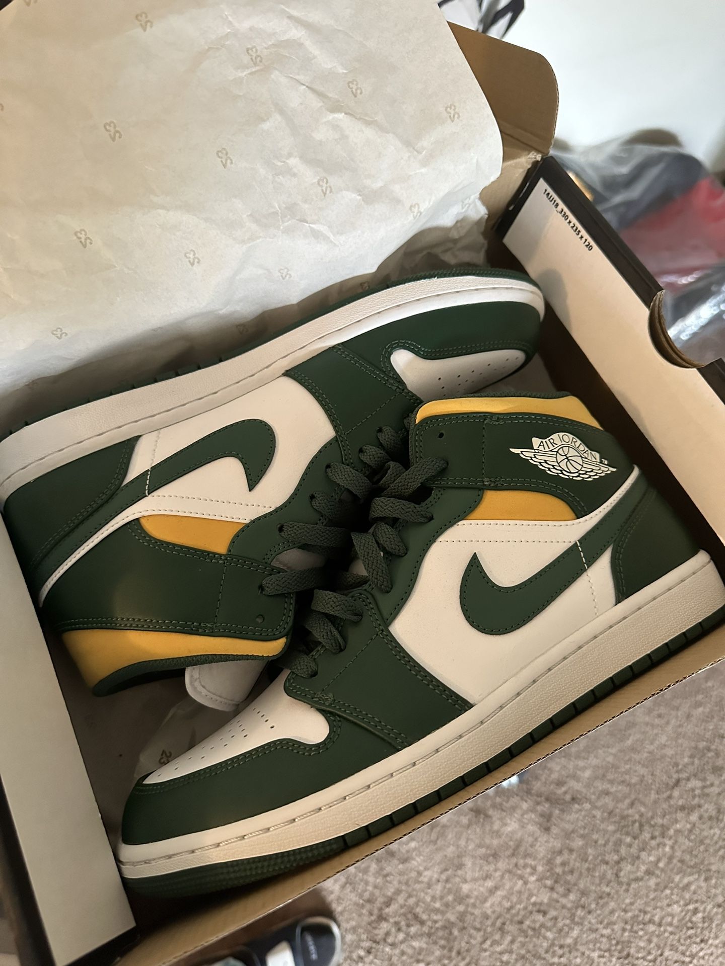 Jordan 1 Mid Sonics 2021