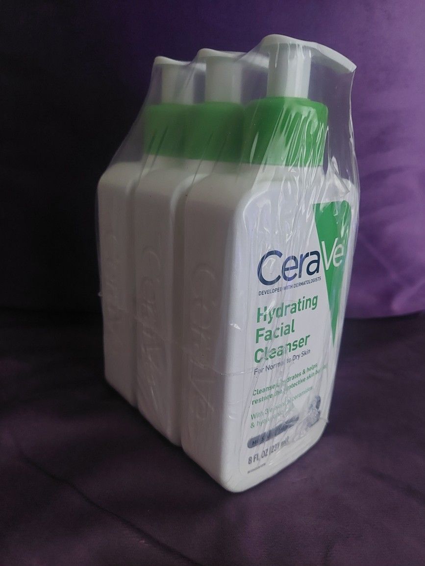 CeraVe Hydrating Facial Cleanser