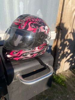 Motorcycle helmet