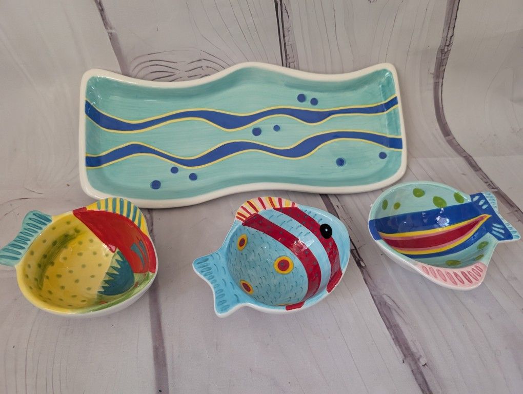 Harbor East Fish Condiment And Tray Set