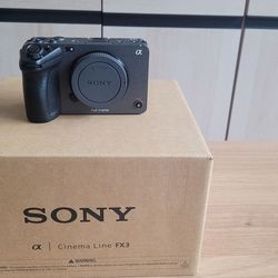 Sony FX3 ( Body Only) - Excellent Conditon