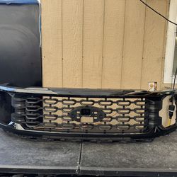 2024 2025 FORD F-150 STX FRONT BUMPER COVER OEM USED